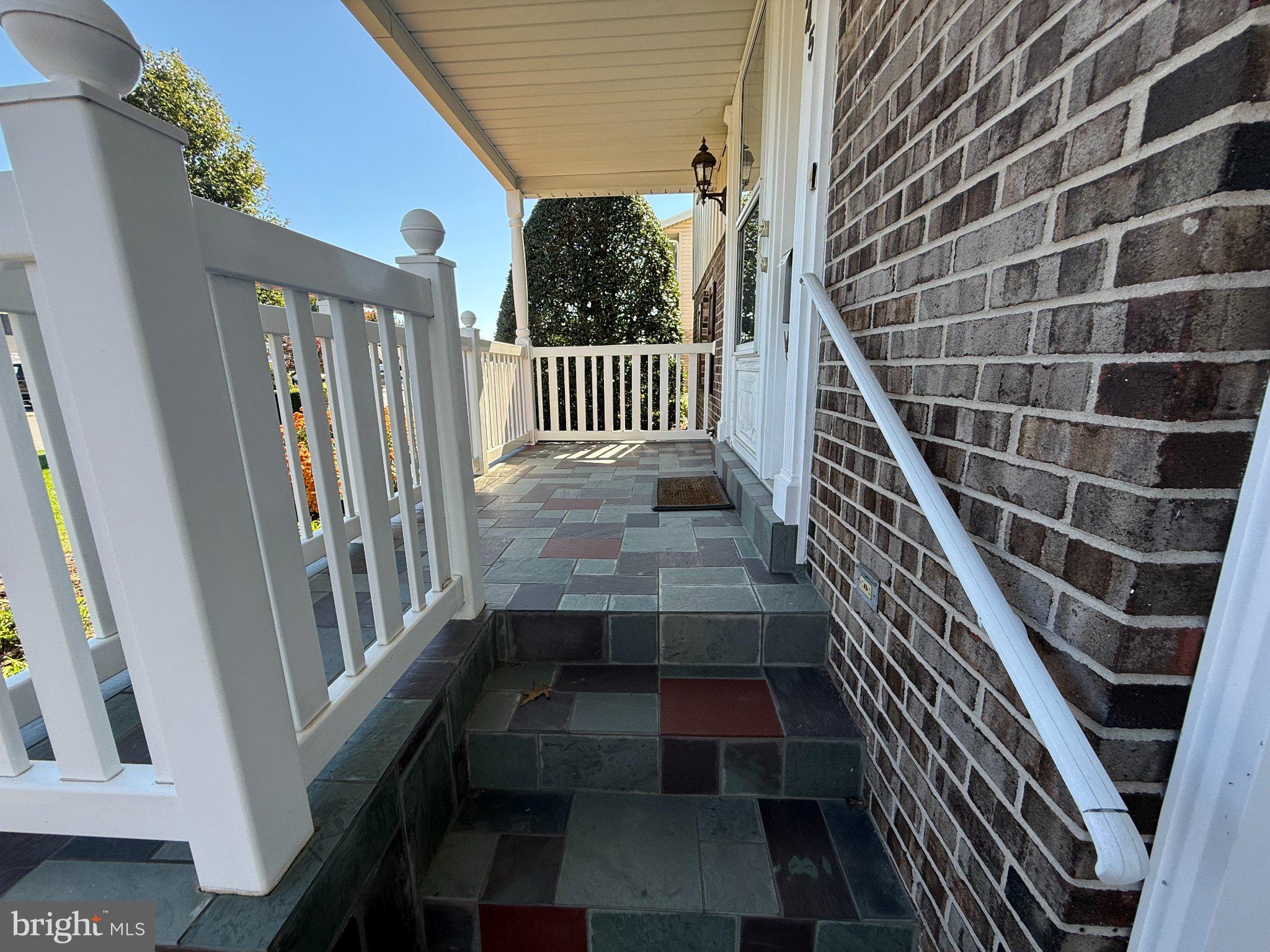 745 SUZANNE DRIVE