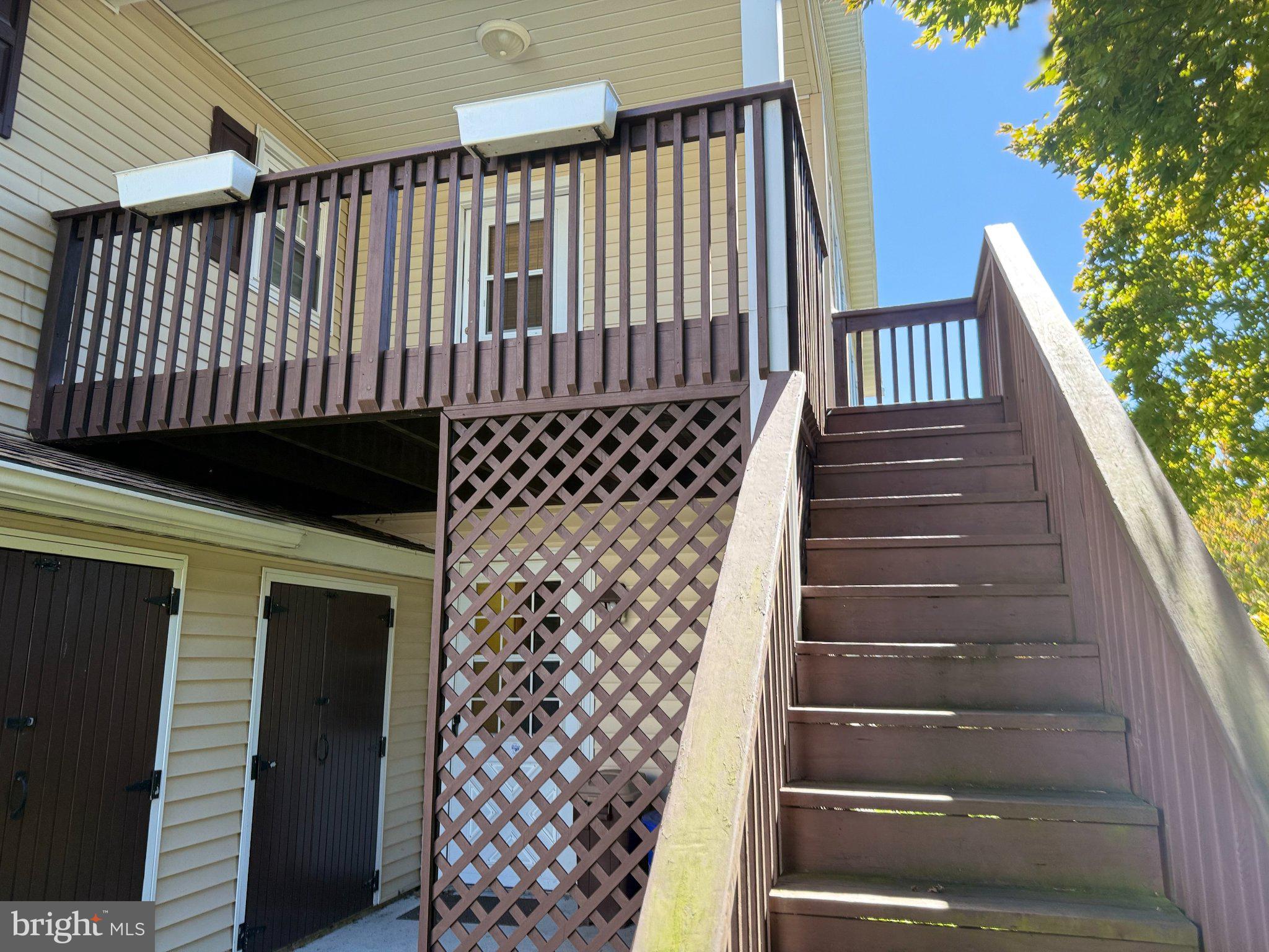 745 SUZANNE DRIVE