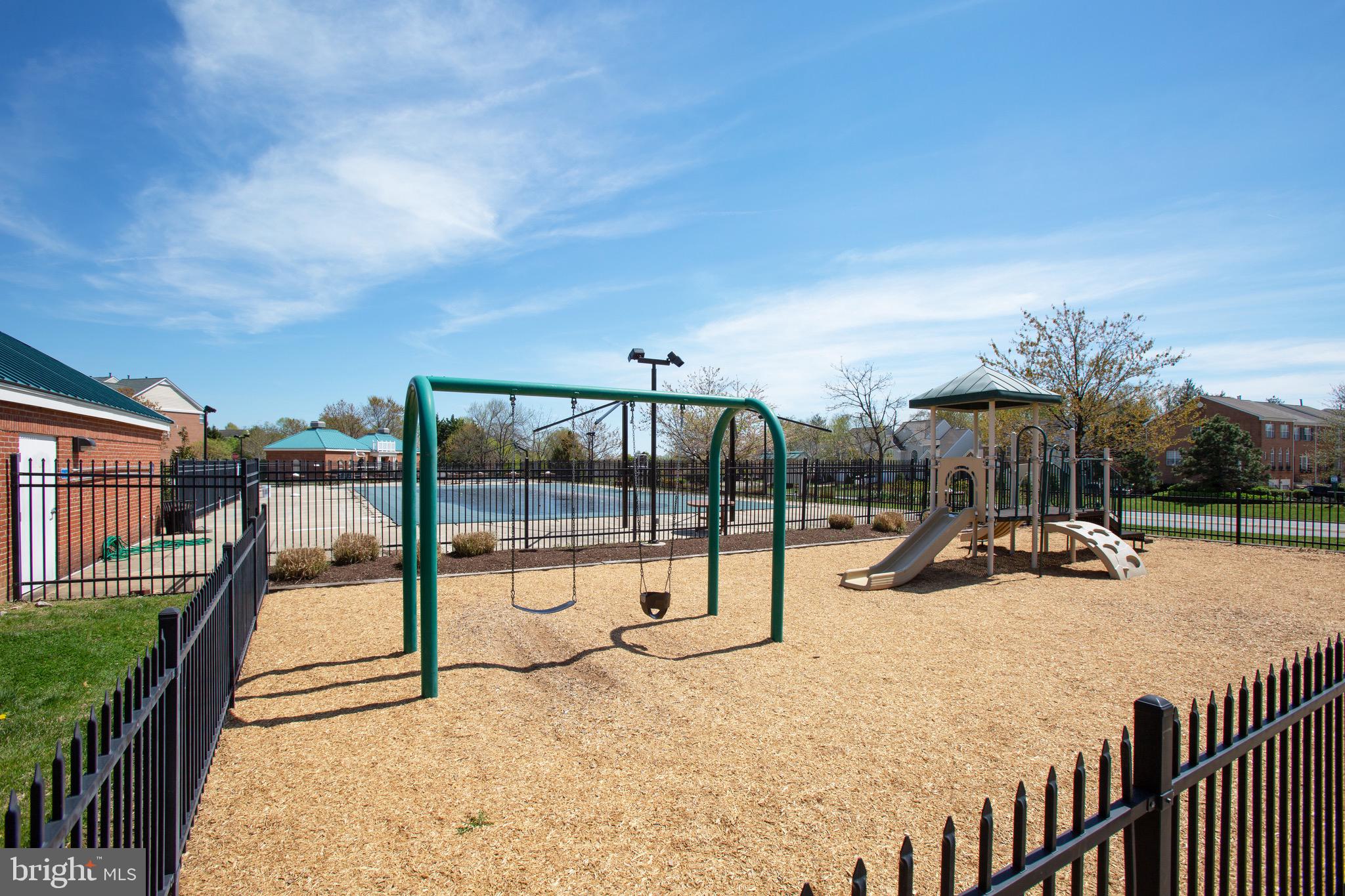 BELMONT BAY - Residential