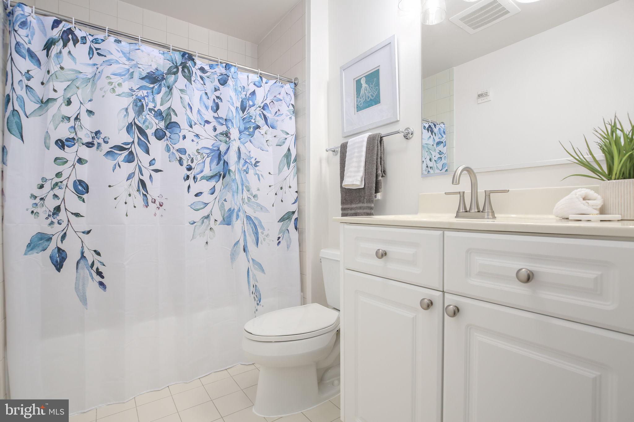 BELMONT BAY - Residential