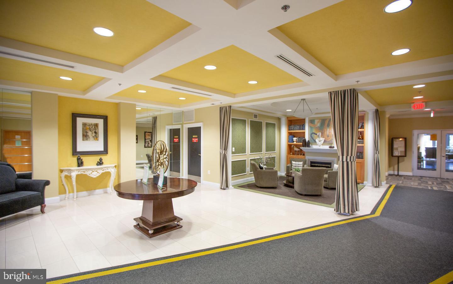 BELMONT BAY - Residential