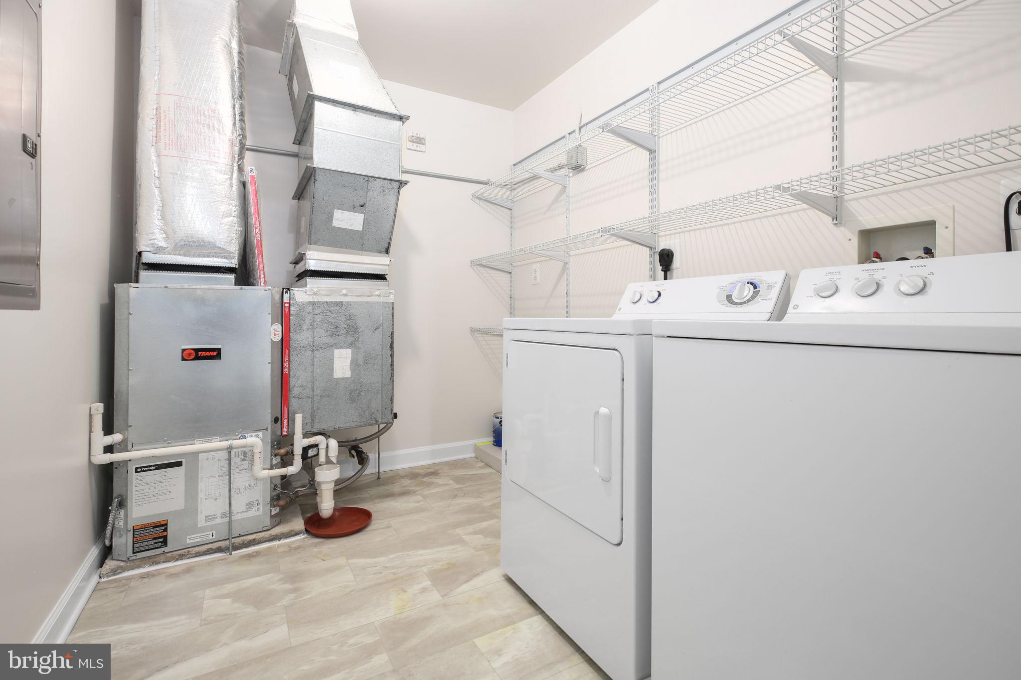 BELMONT BAY - Residential