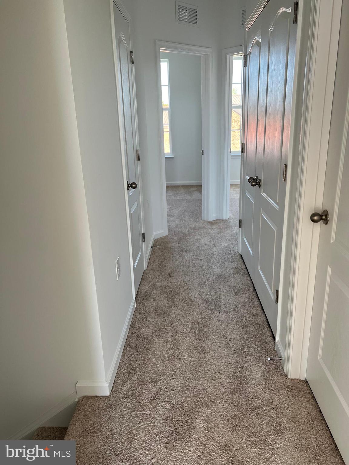 LOFTS AT CREEKSIDE - Residential Lease