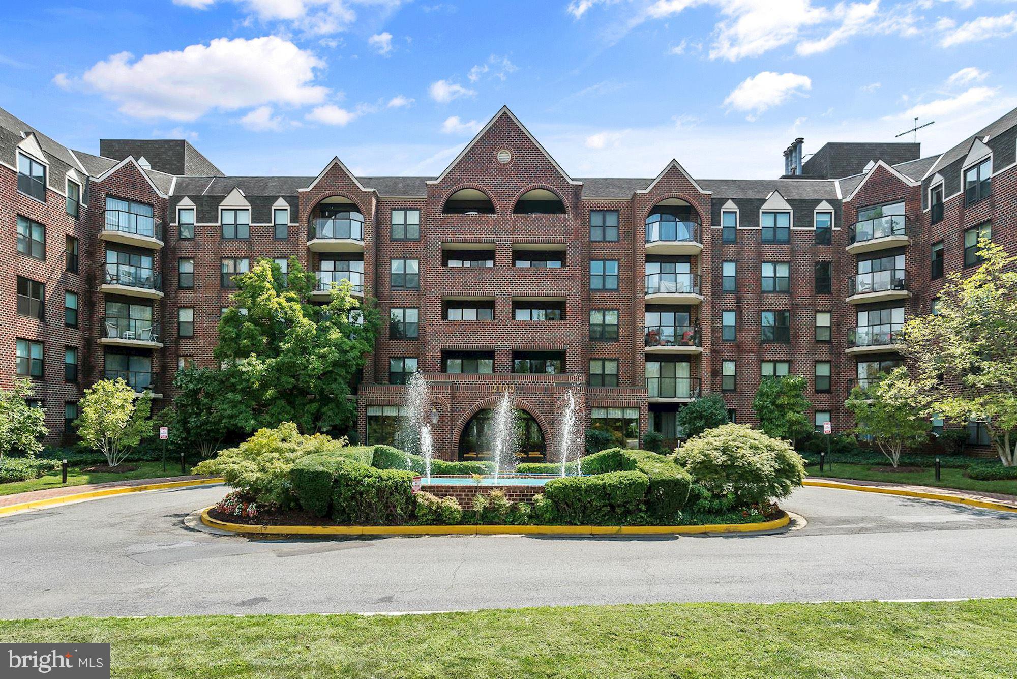 ASTORIA - Residential