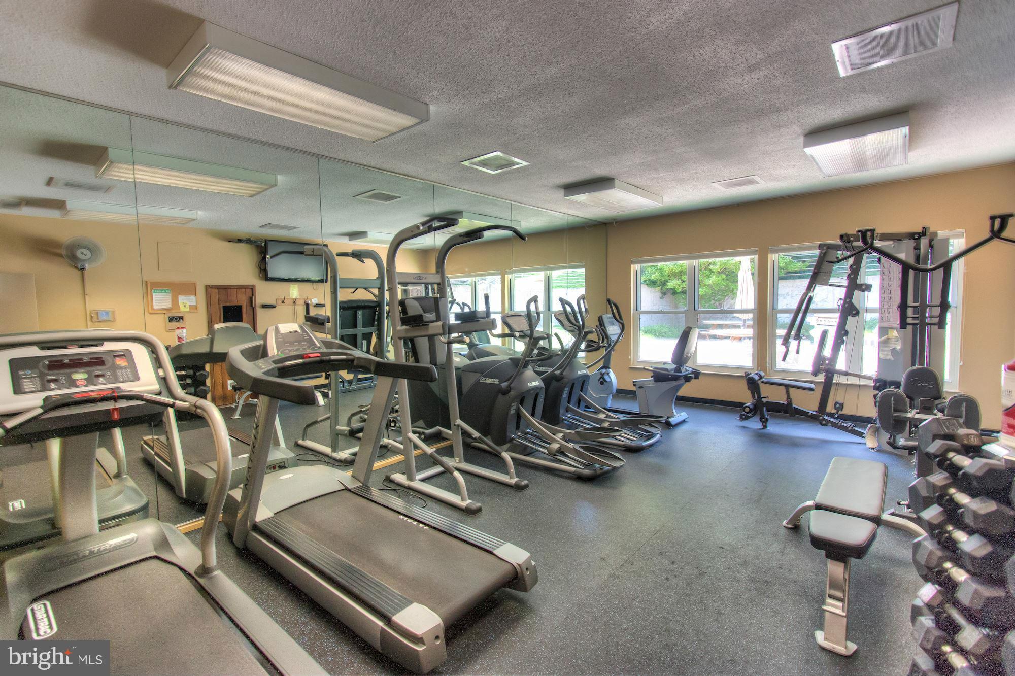 ASTORIA - Residential