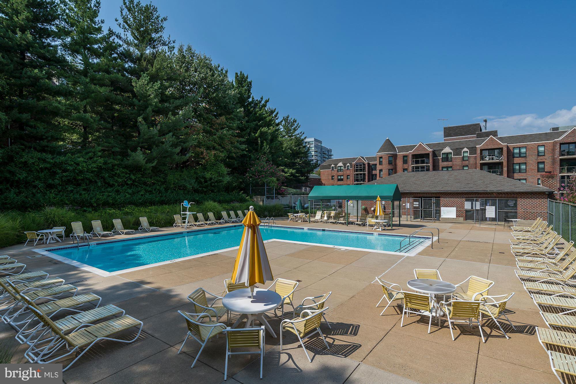 ASTORIA - Residential