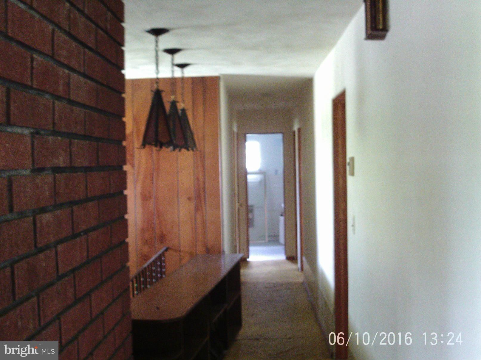 OAKLAND - Residential