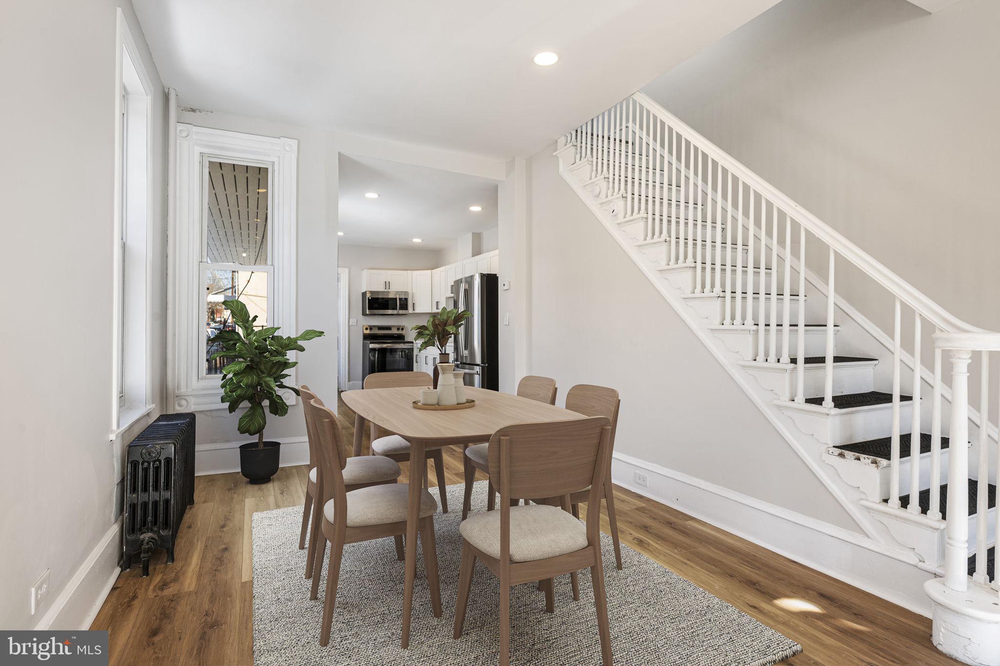 935 MUHLENBERG STREET