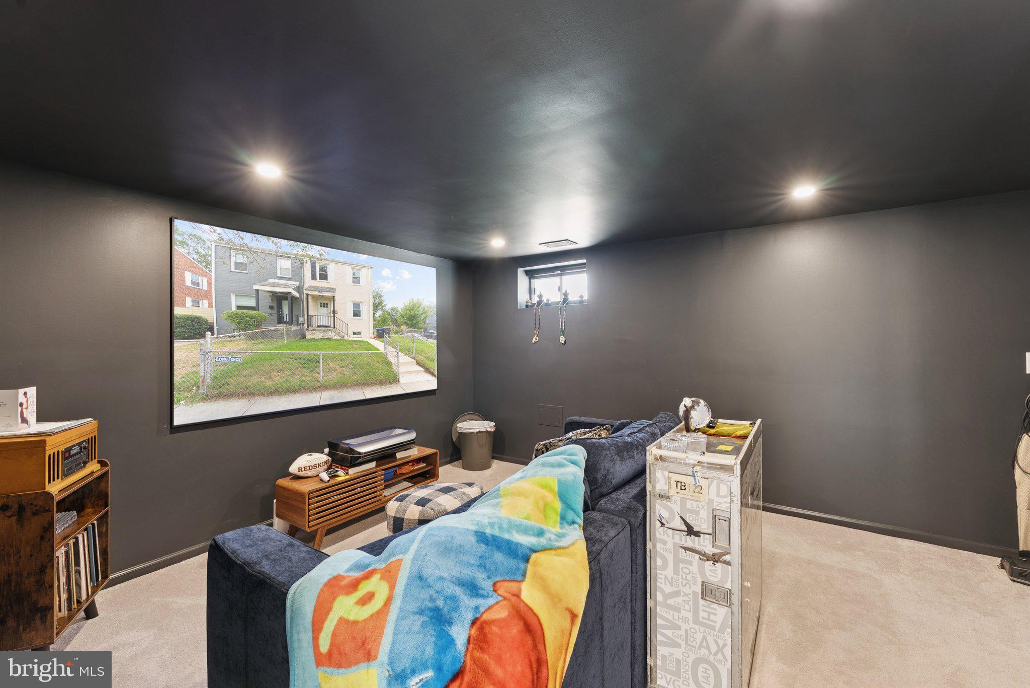 RIGGS PARK - Residential Lease