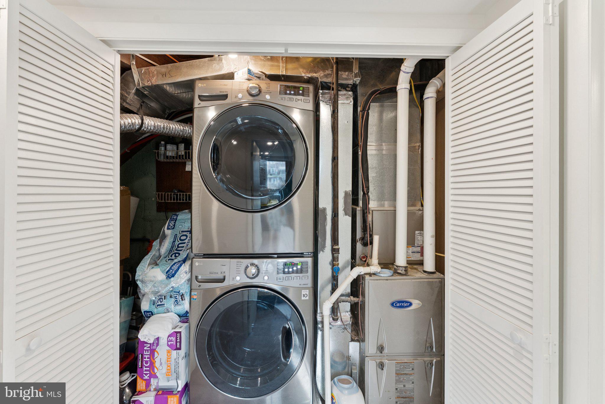 RIGGS PARK - Residential Lease