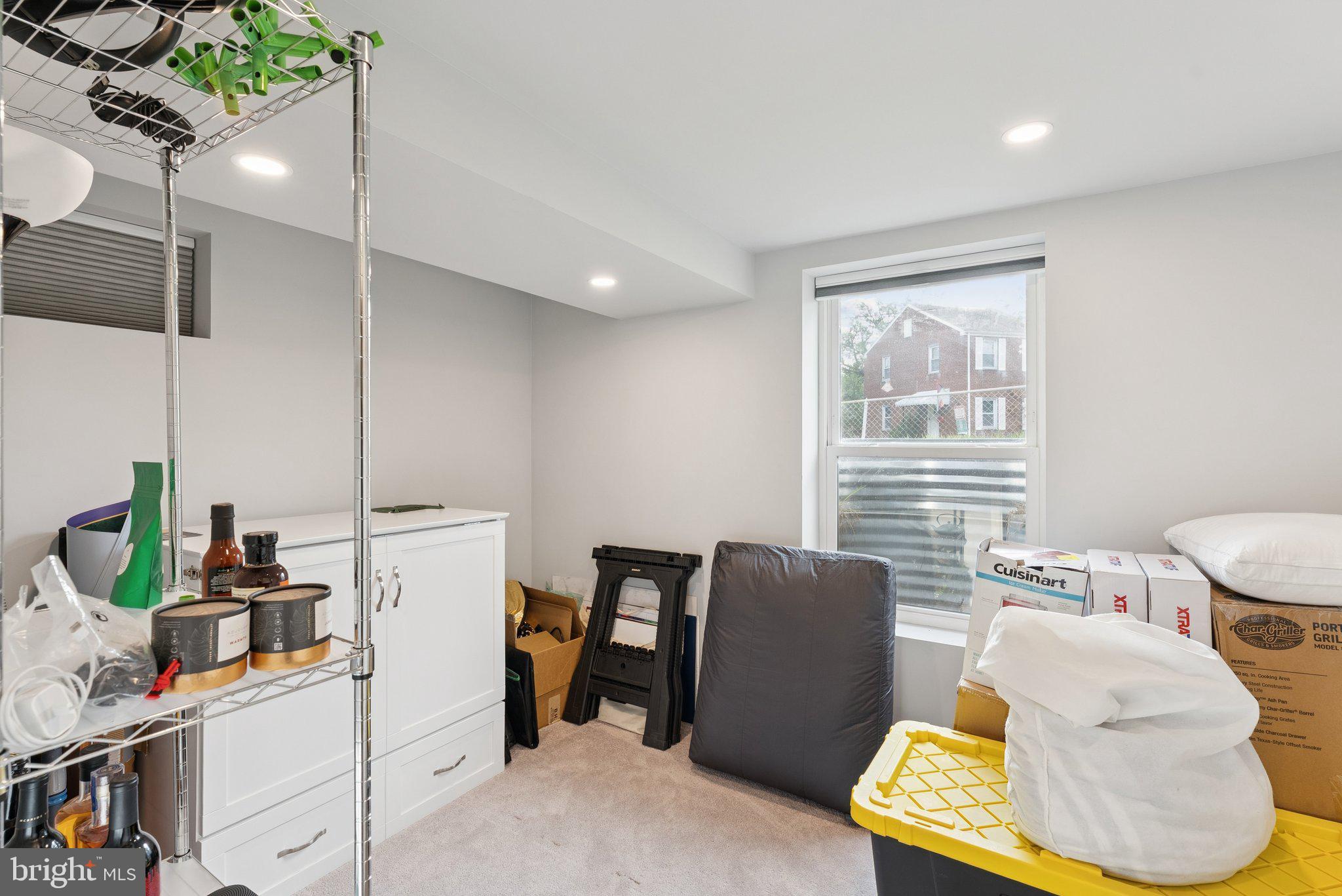 RIGGS PARK - Residential Lease