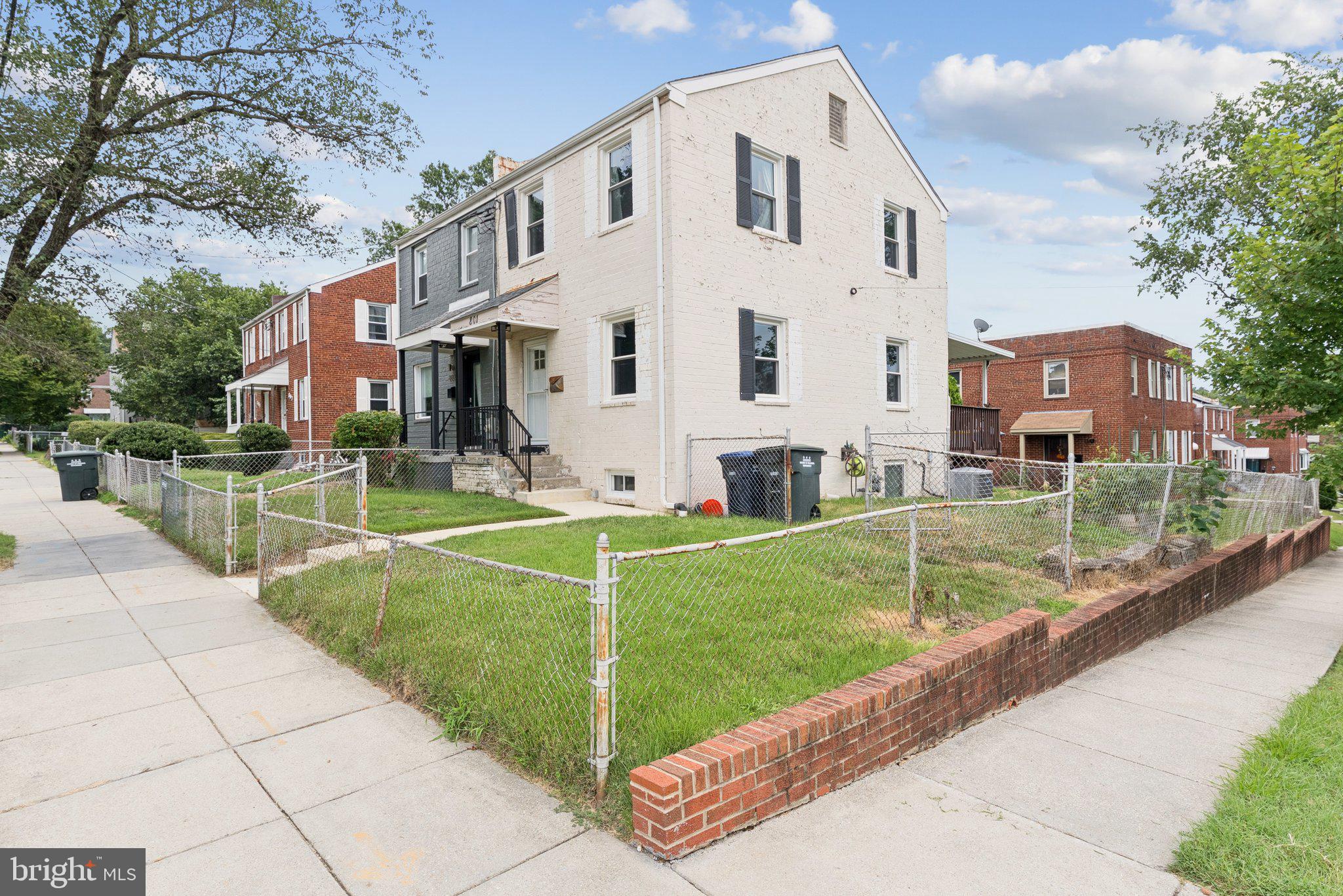 RIGGS PARK - Residential Lease