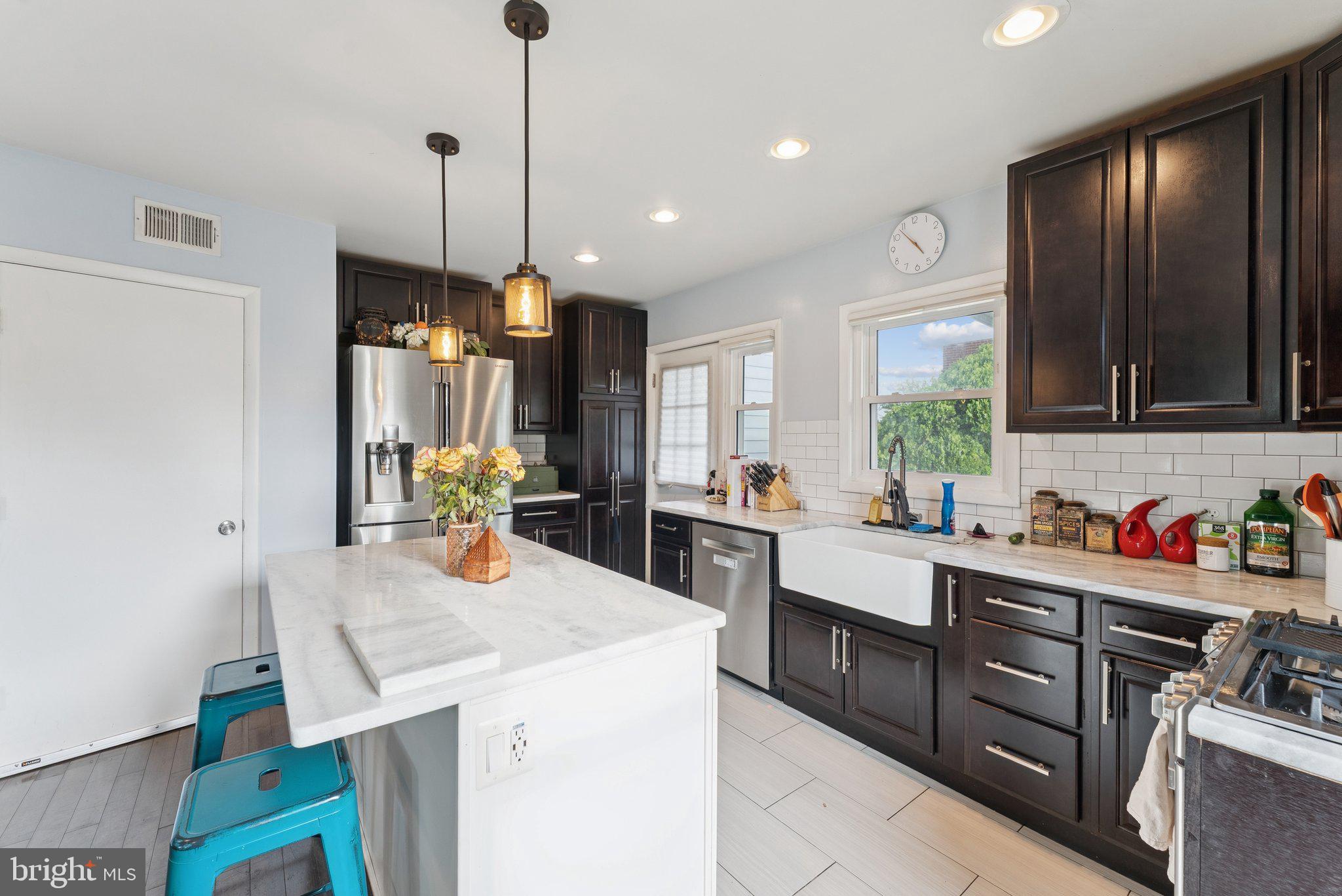 RIGGS PARK - Residential Lease