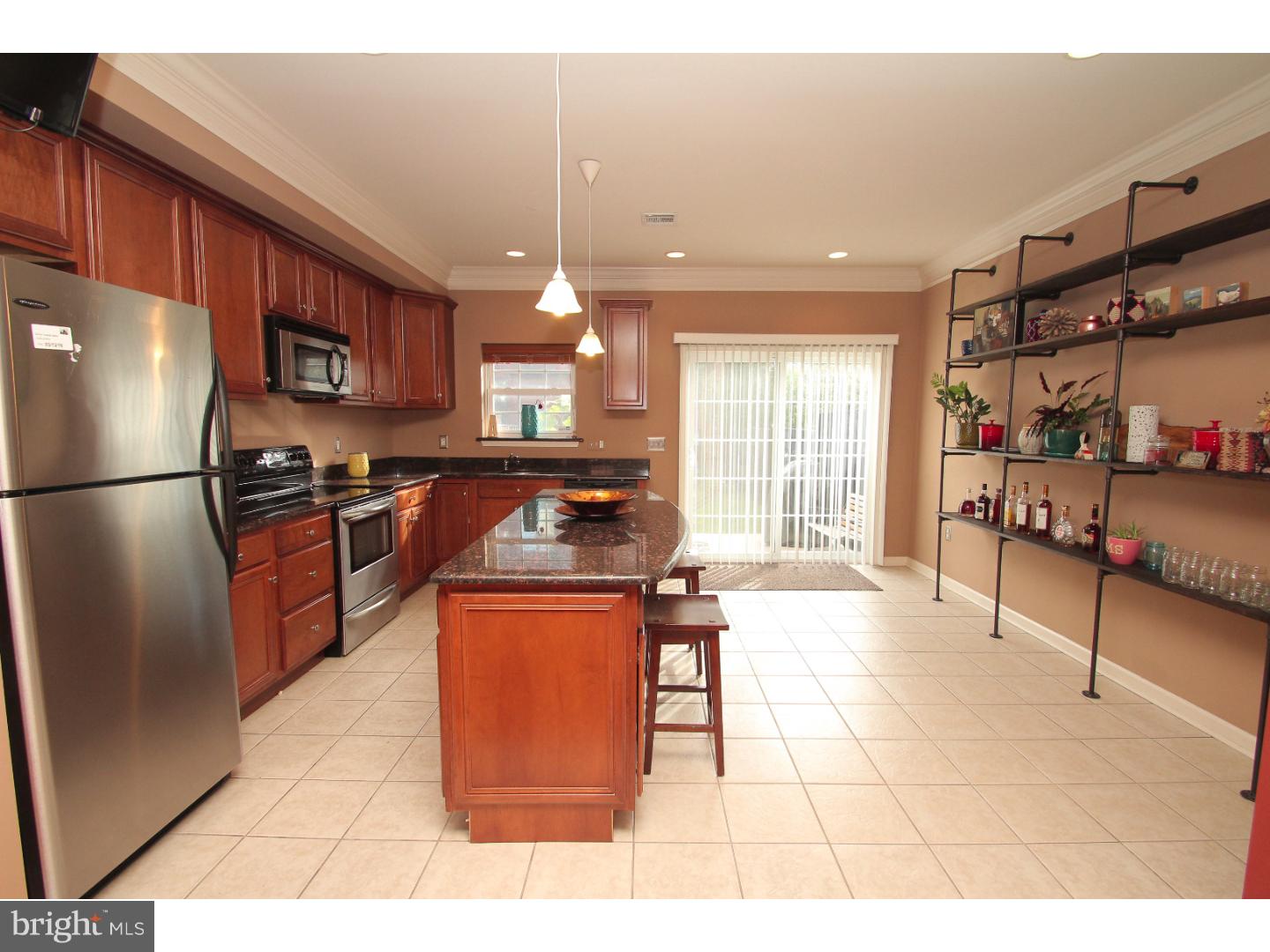 OLDE KENSINGTON - Residential Lease