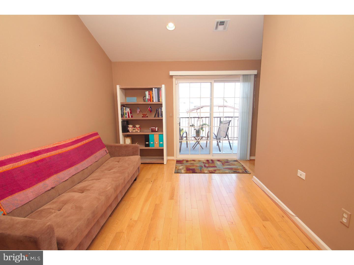 OLDE KENSINGTON - Residential Lease