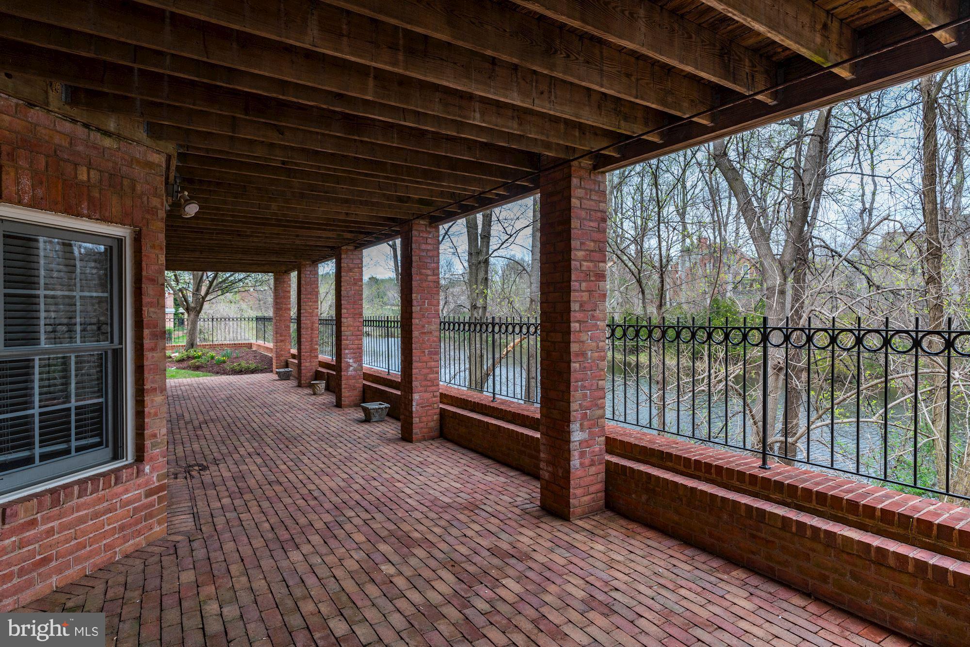 AVENEL - Residential