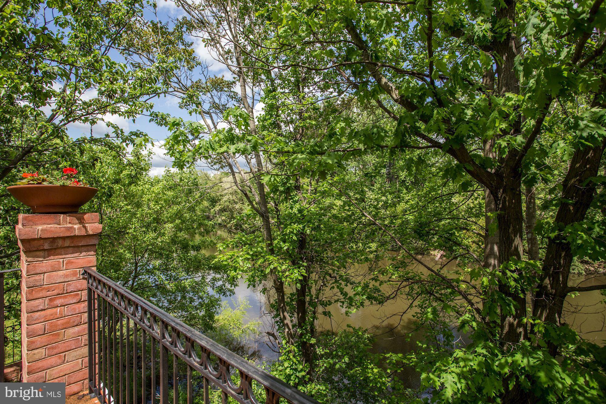 AVENEL - Residential