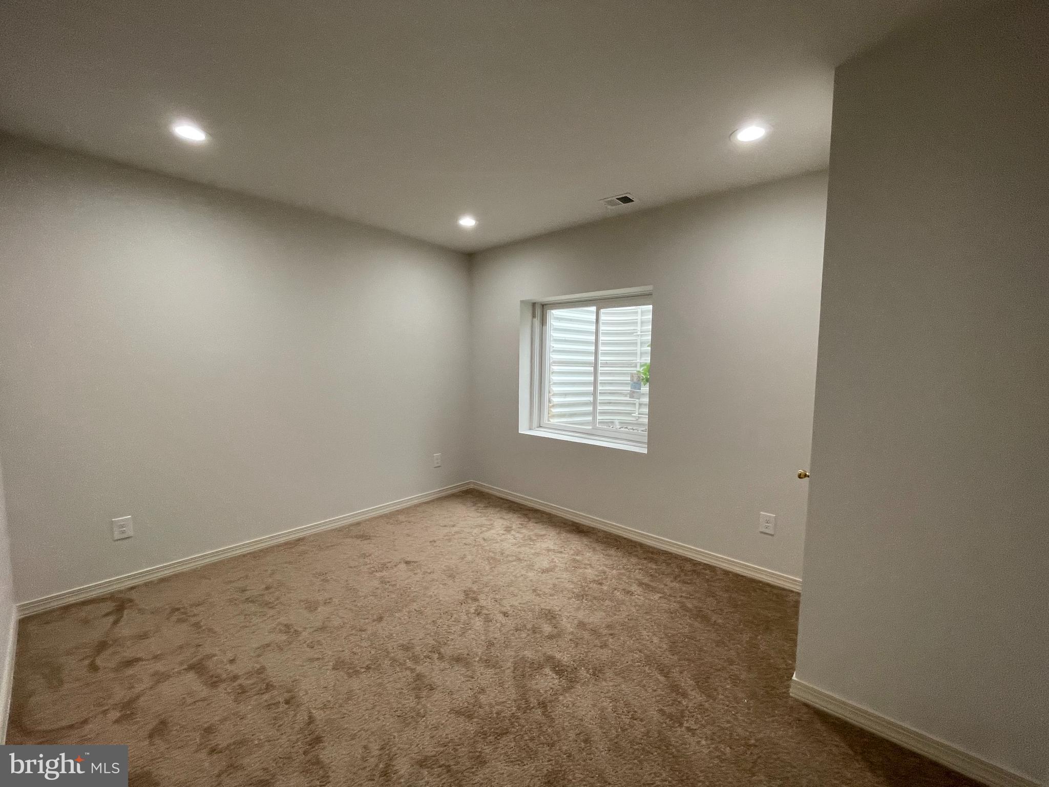 BRAMBLETON - Residential Lease