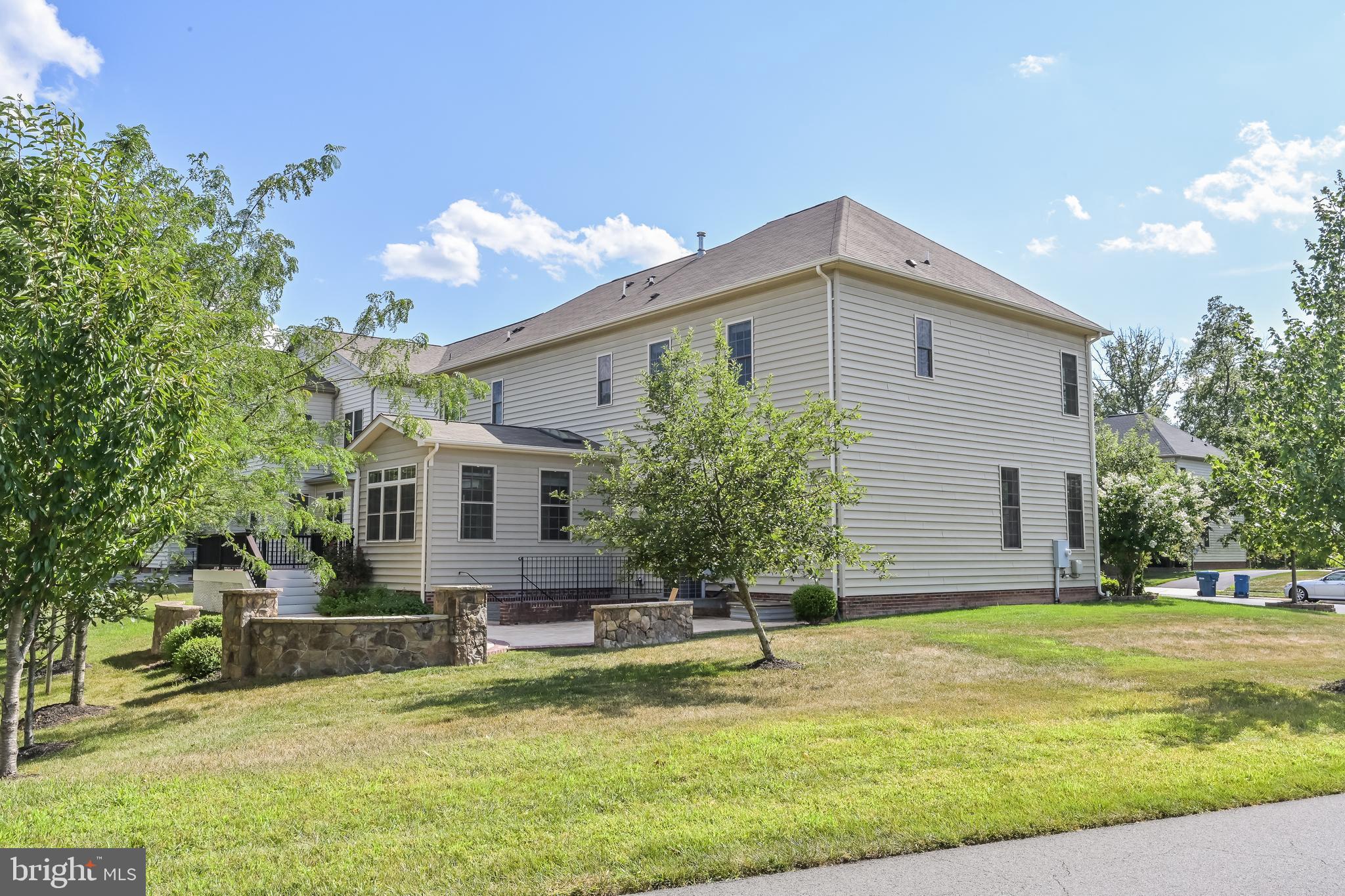 BRAMBLETON - Residential Lease