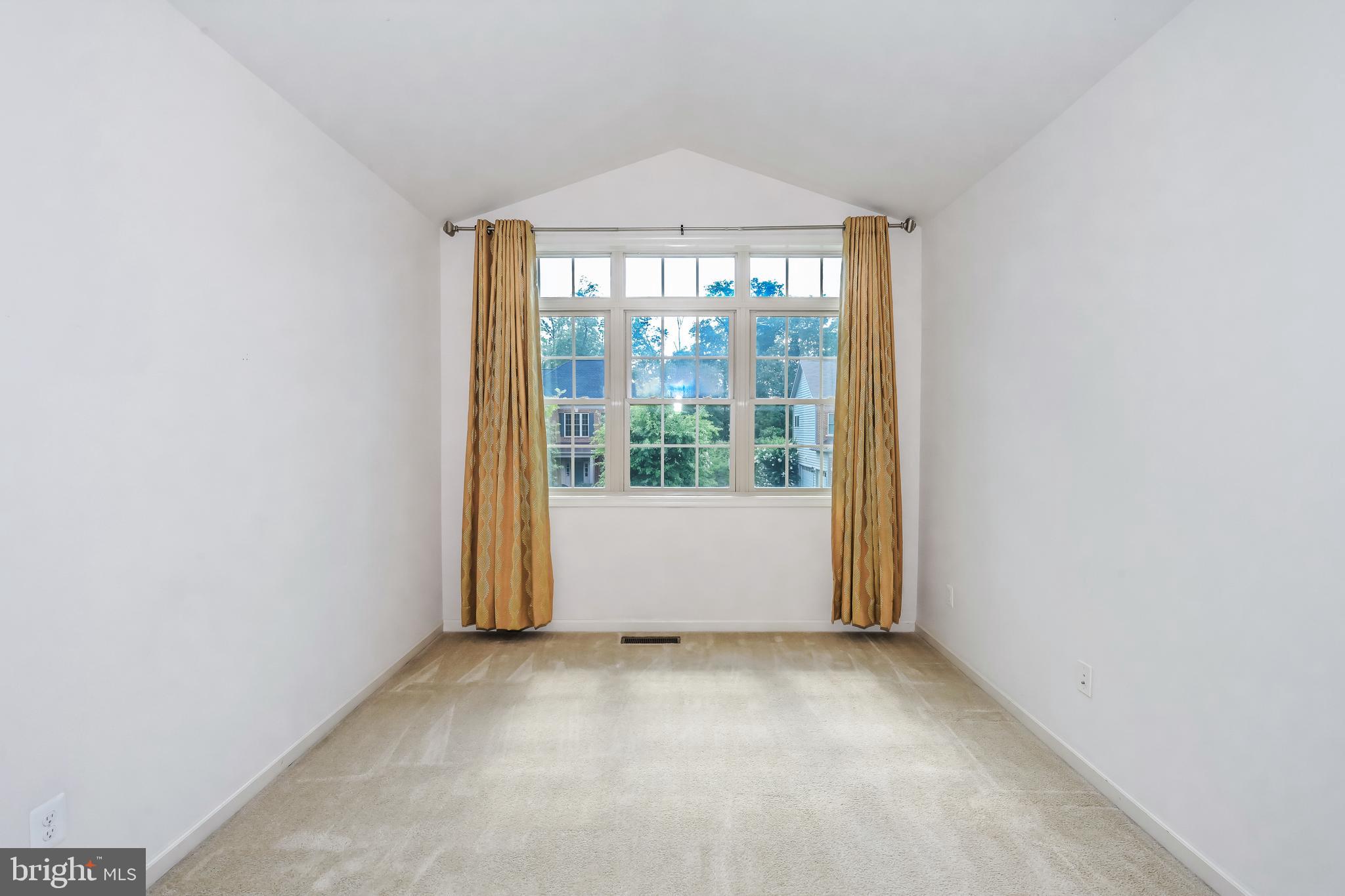 BRAMBLETON - Residential Lease