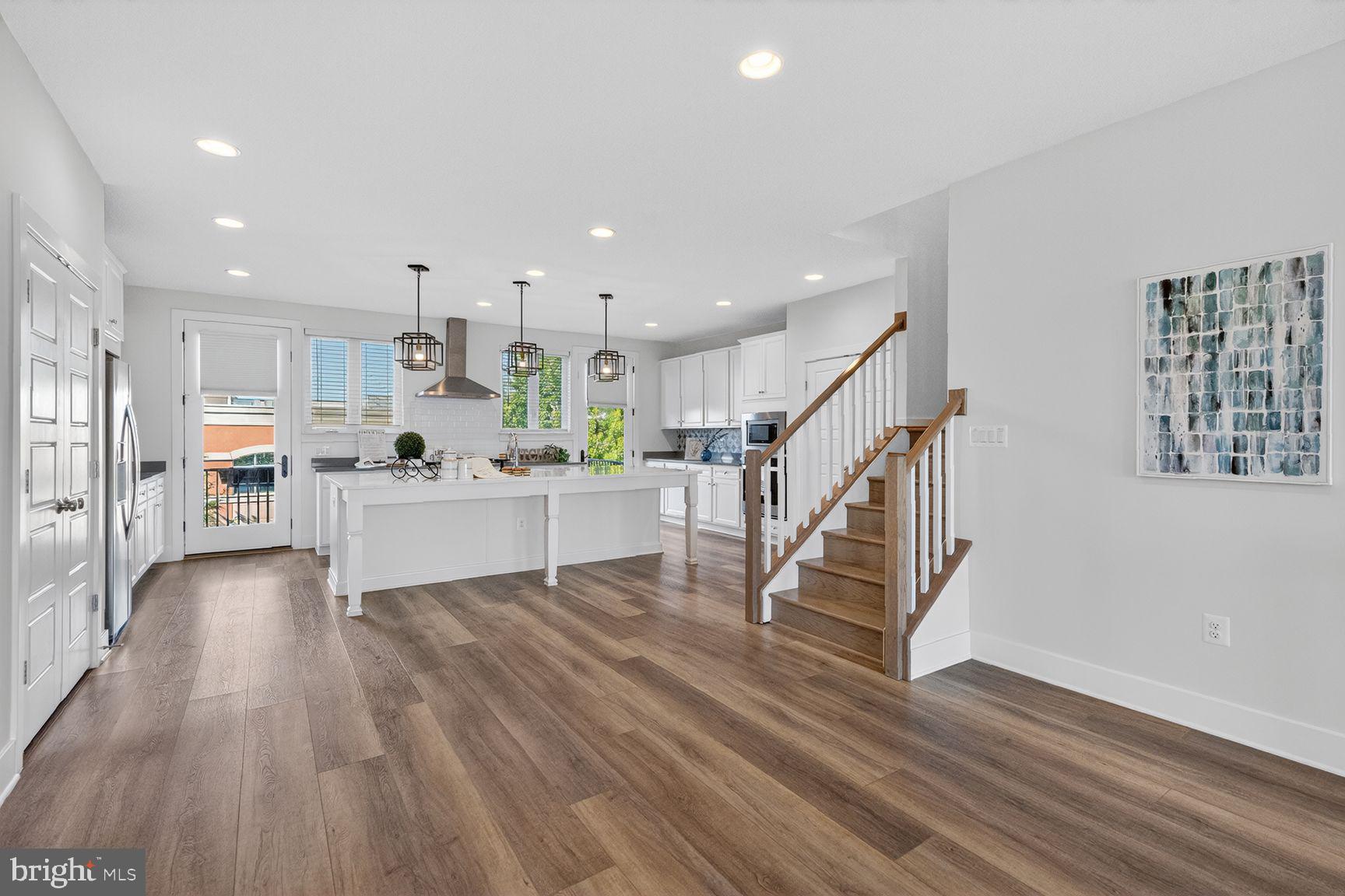 BRAMBLETON TOWN CENTER SOUTH - Residential