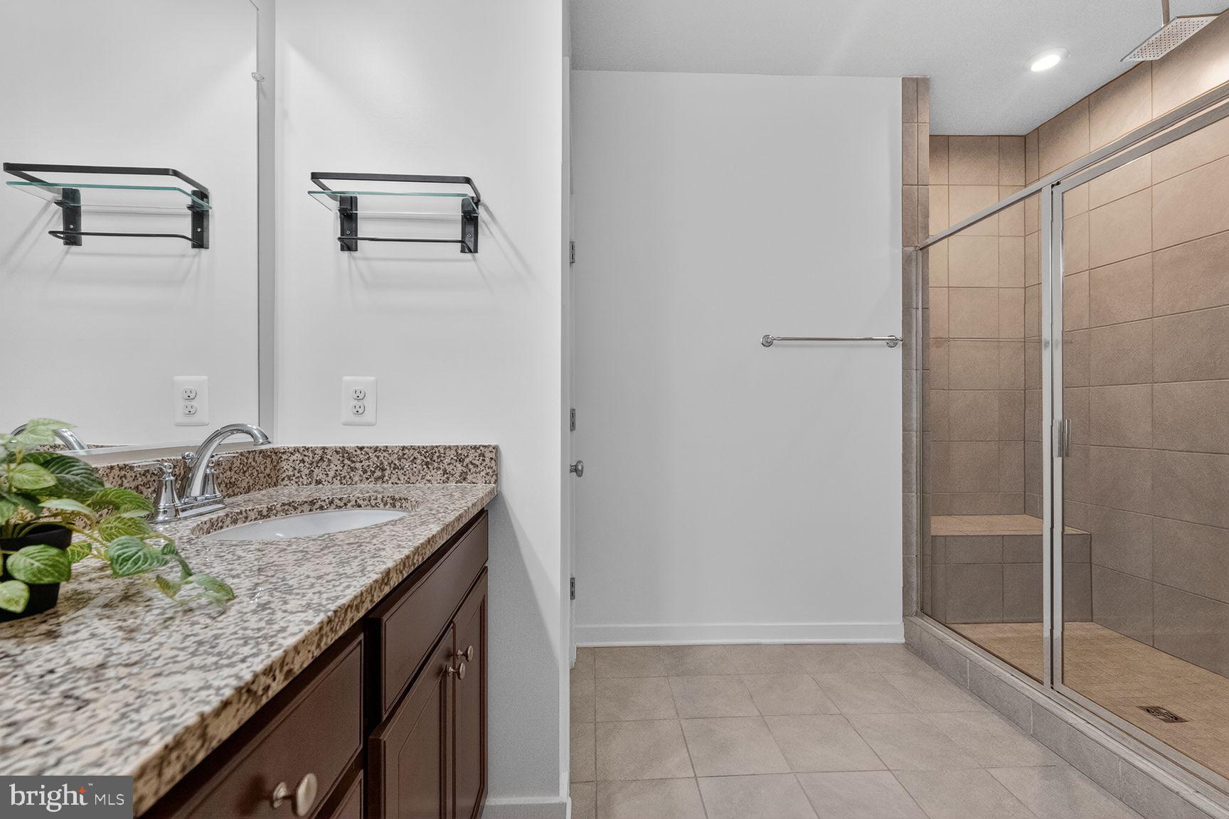BRAMBLETON TOWN CENTER SOUTH - Residential