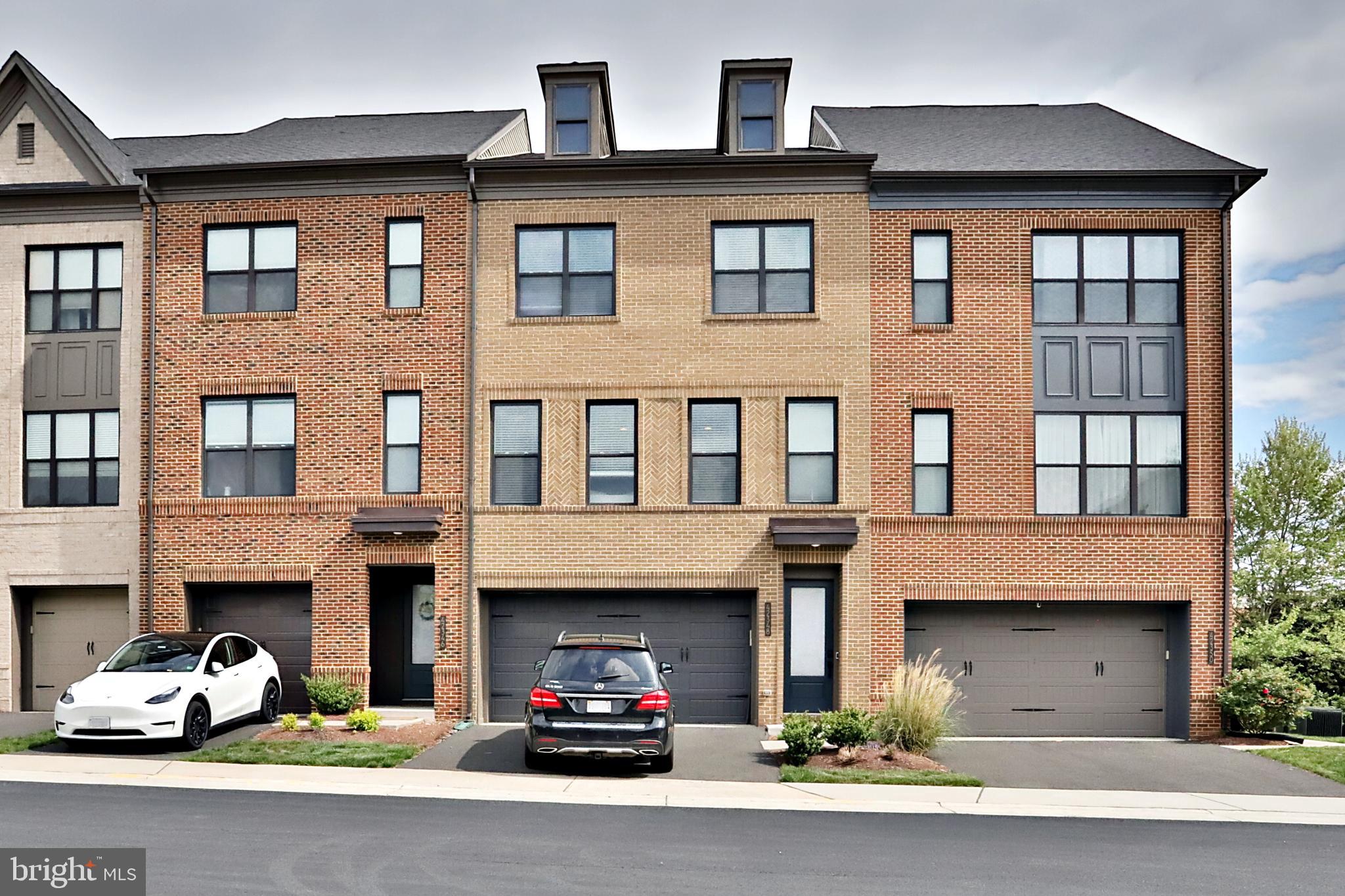 42348 ZENITH TERRACE