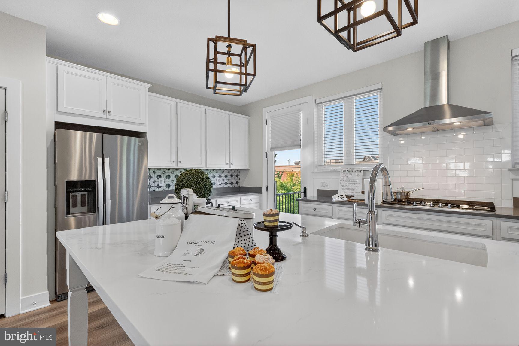 BRAMBLETON TOWN CENTER SOUTH - Residential