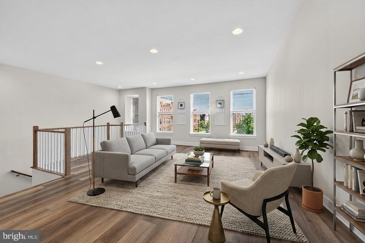 BRAMBLETON TOWN CENTER SOUTH - Residential