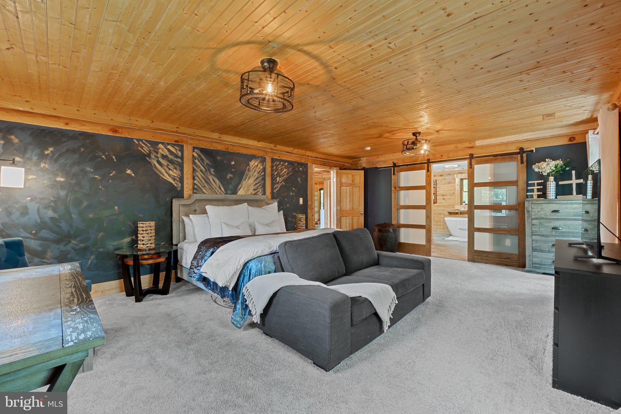 STAFFORD HEIGHTS - Residential