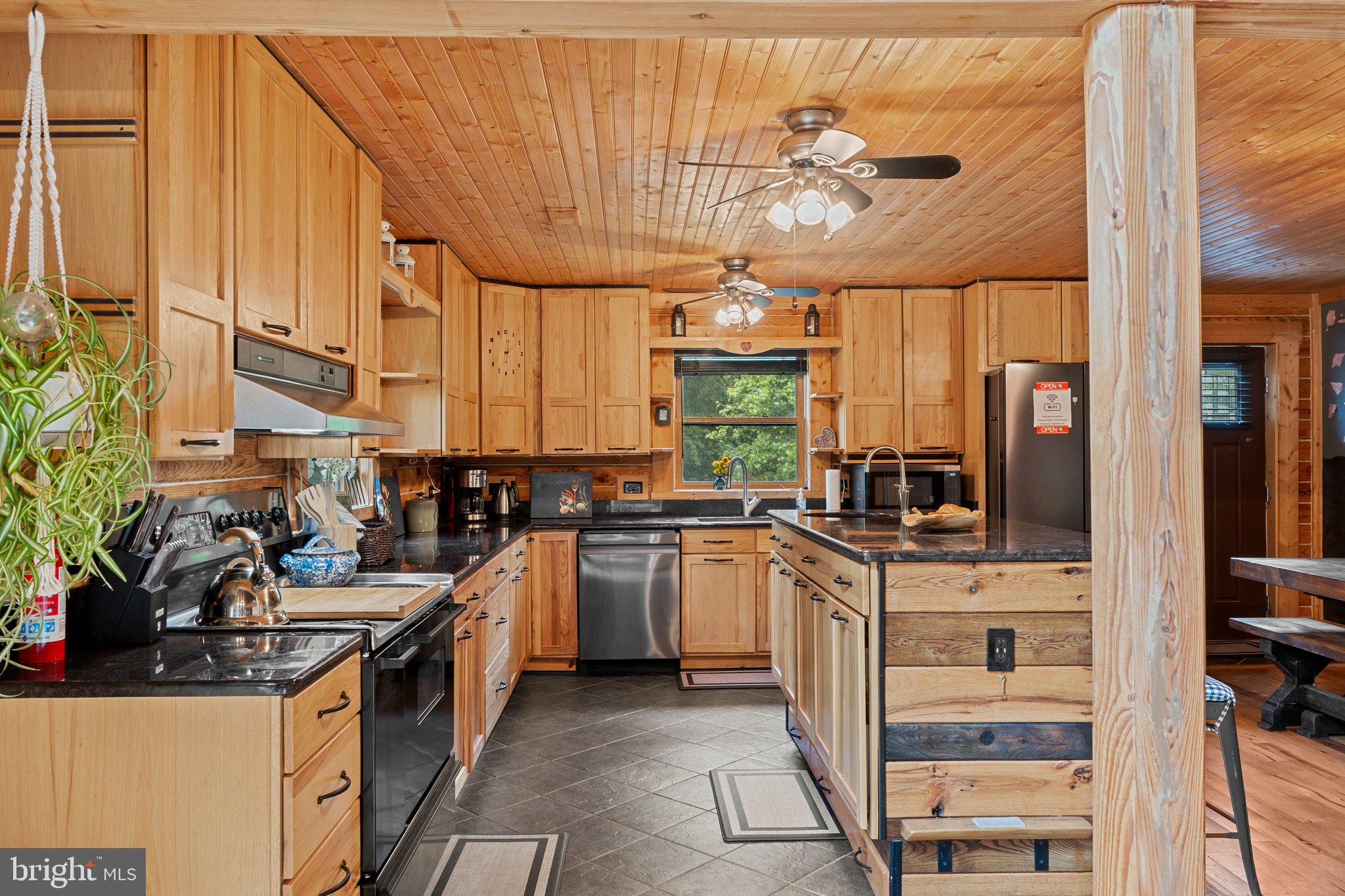 STAFFORD HEIGHTS - Residential