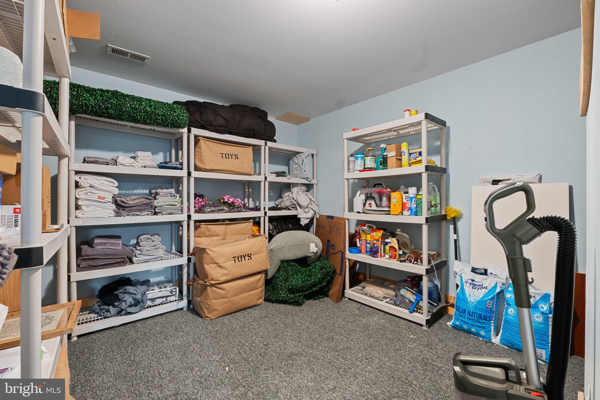 STAFFORD HEIGHTS - Residential