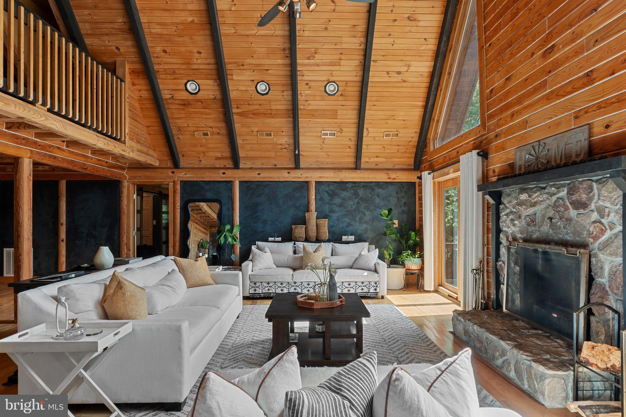 STAFFORD HEIGHTS - Residential