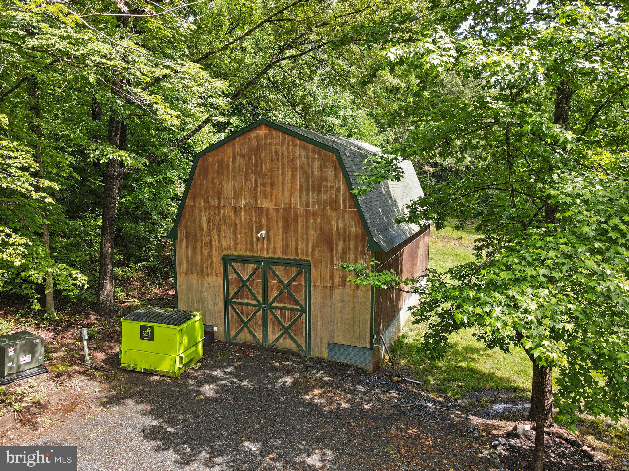 STAFFORD HEIGHTS - Residential