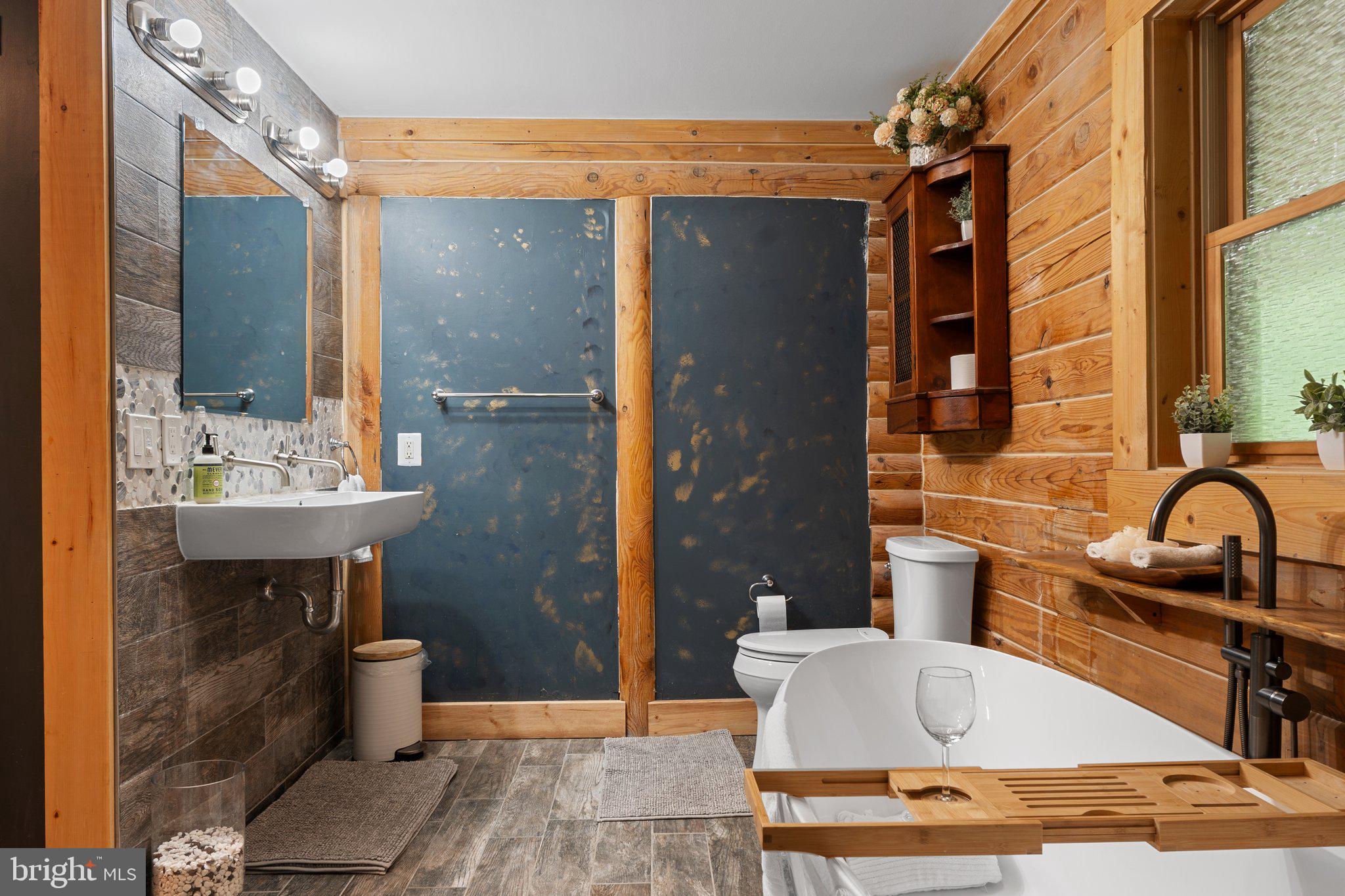 STAFFORD HEIGHTS - Residential