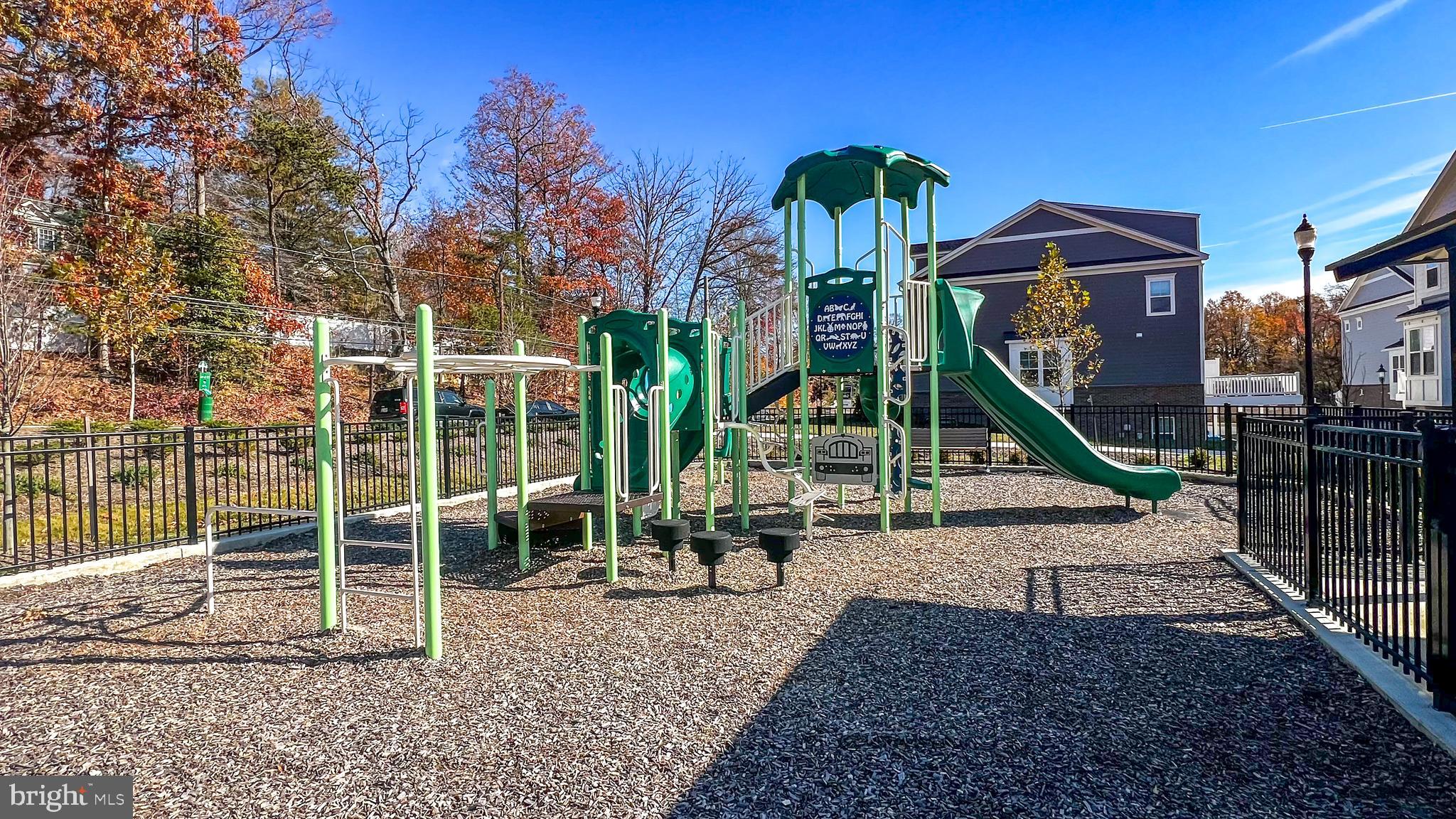 PARKSIDE PRESERVE - Residential