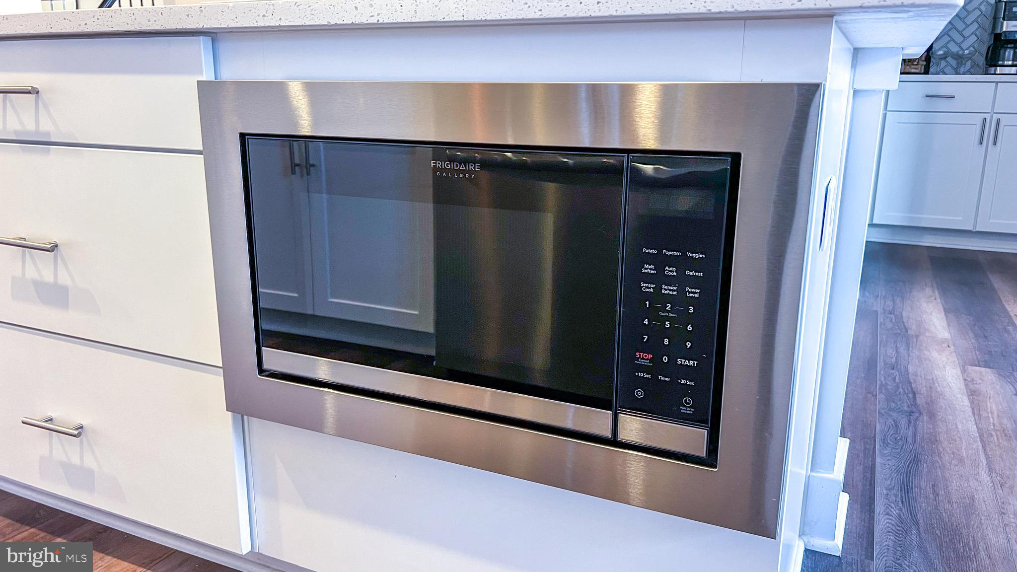 PARKSIDE PRESERVE - Residential