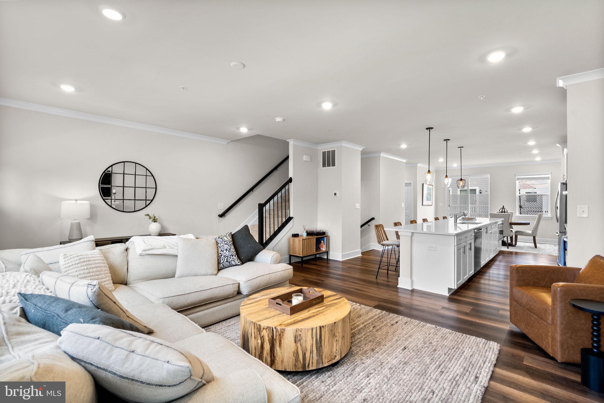 PARKSIDE PRESERVE - Residential