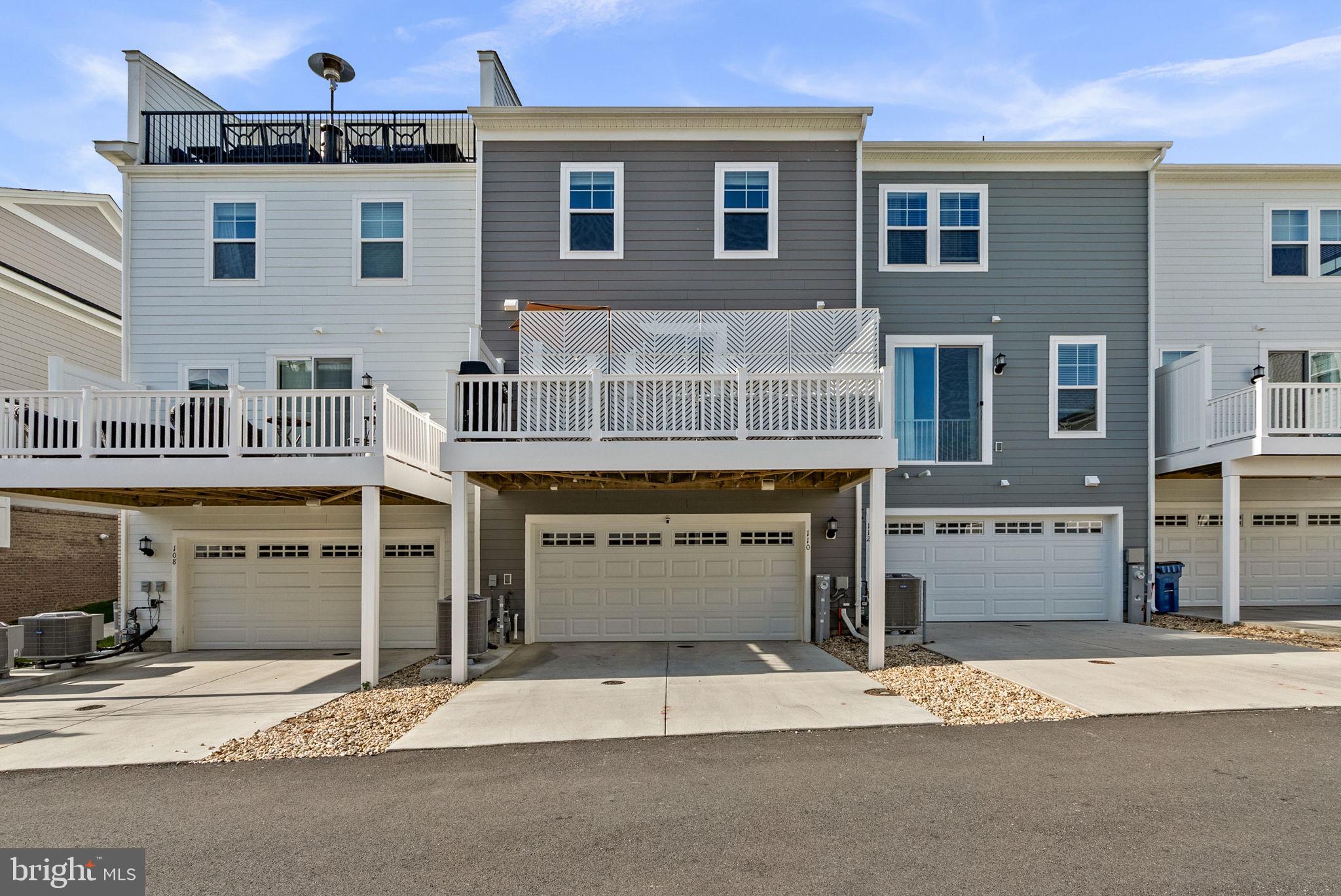 PARKSIDE PRESERVE - Residential