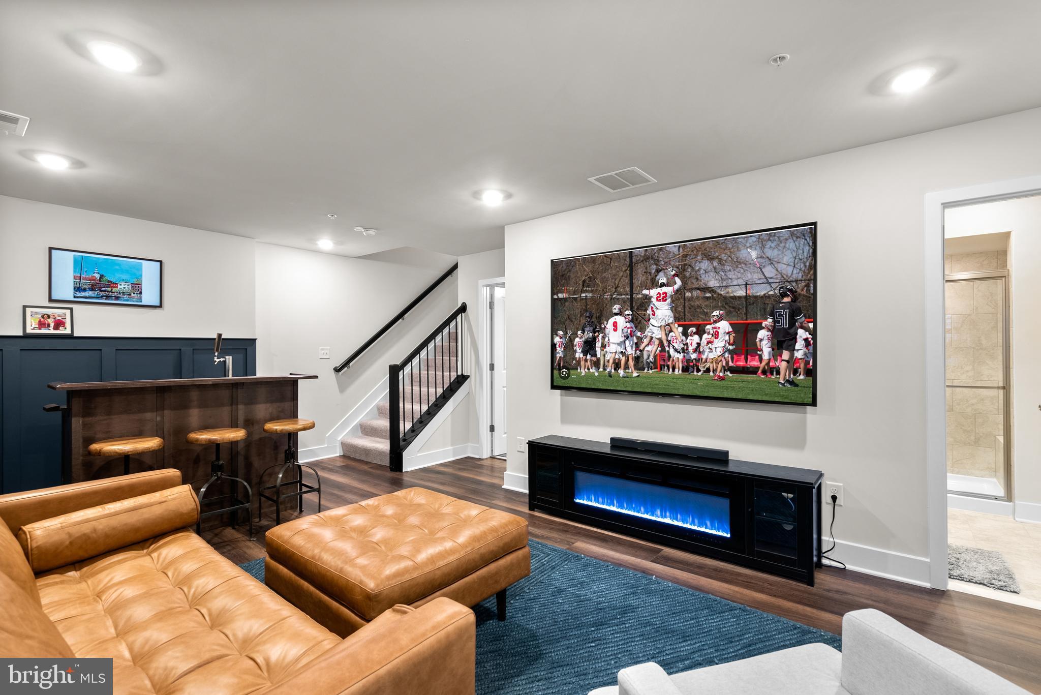 PARKSIDE PRESERVE - Residential