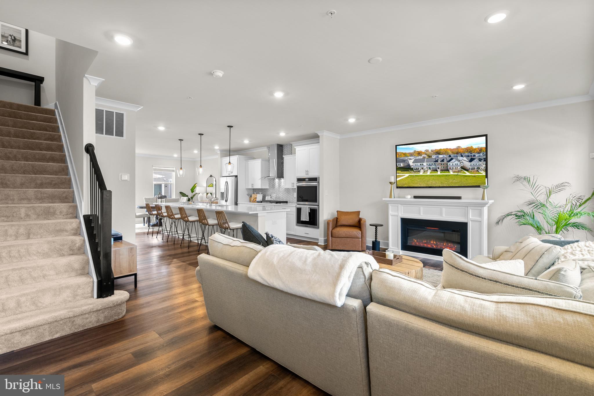 PARKSIDE PRESERVE - Residential