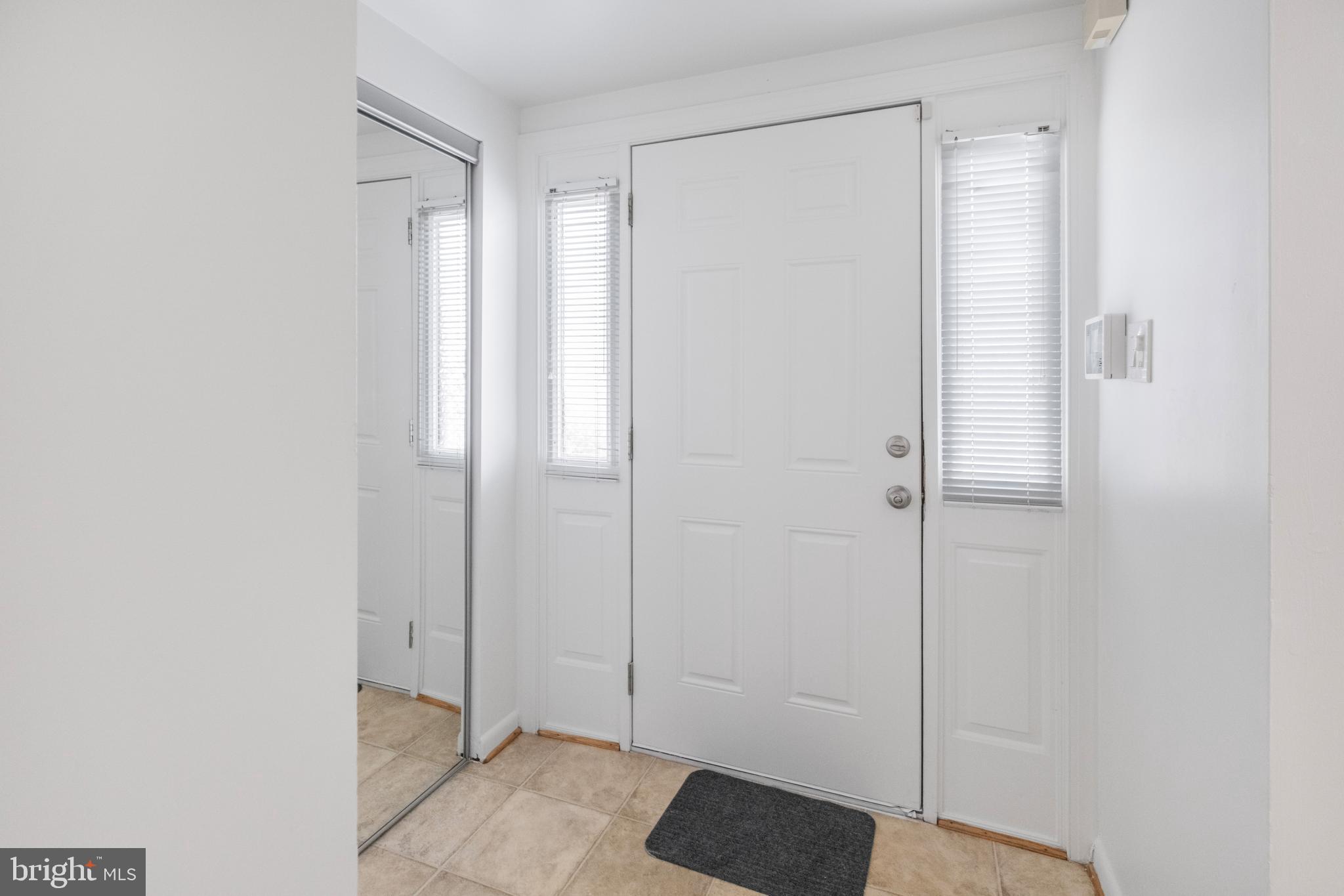 GLEN ORA - PLAT 9 - Residential Lease