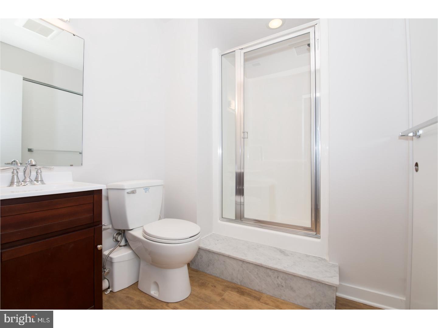 WEST POPLAR - Residential Lease