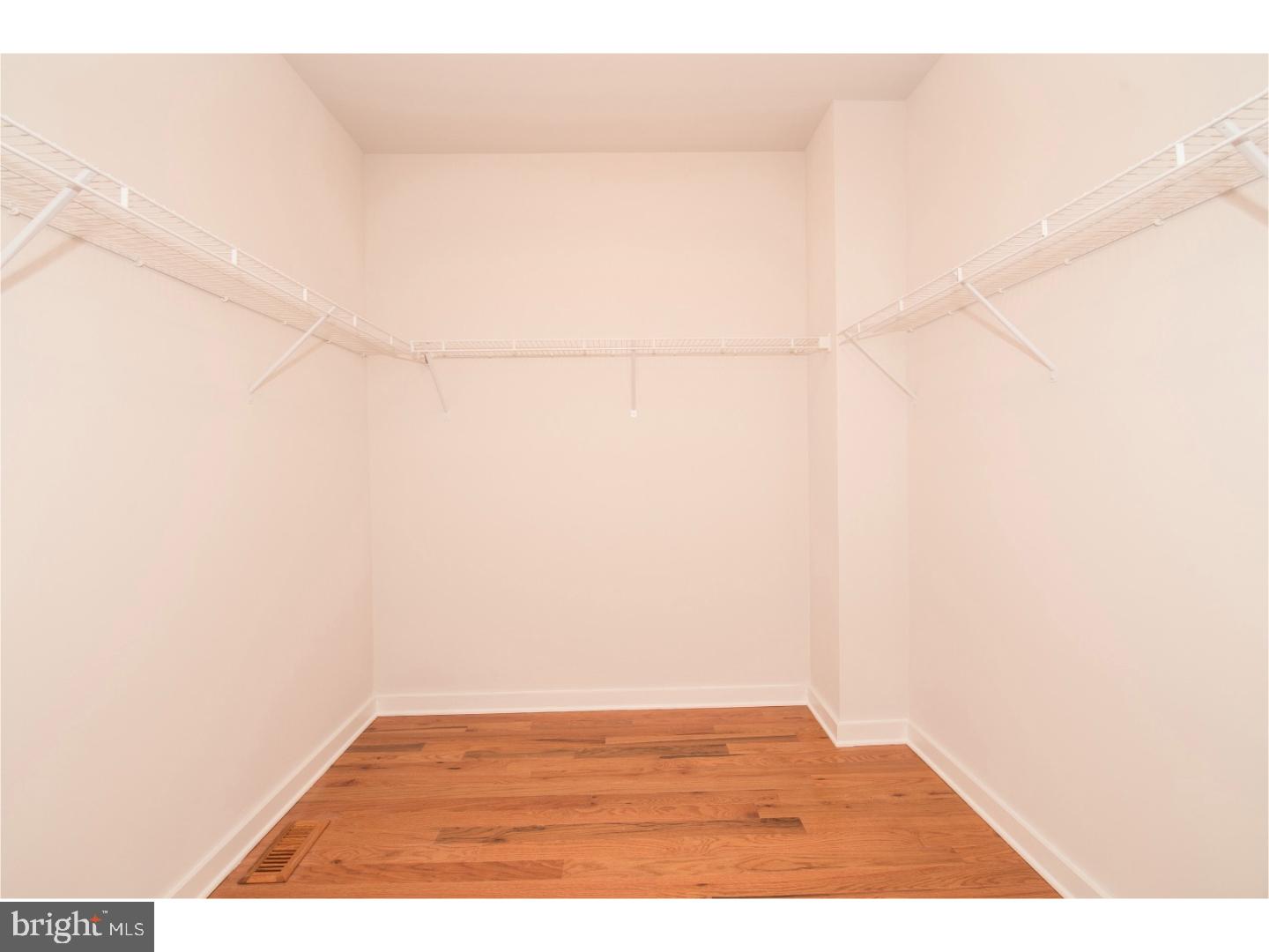 WEST POPLAR - Residential Lease