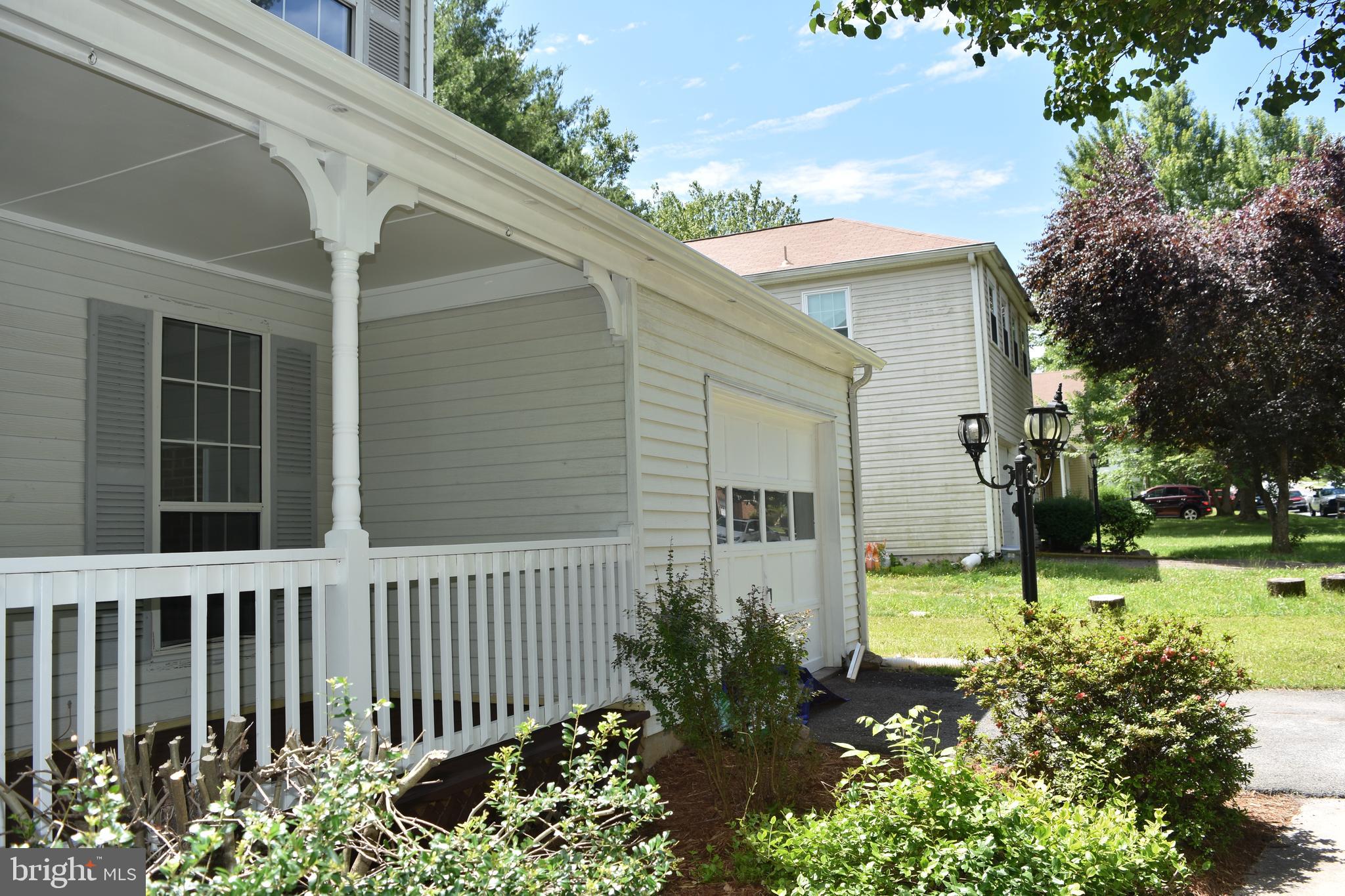 DALE CITY - Residential Lease