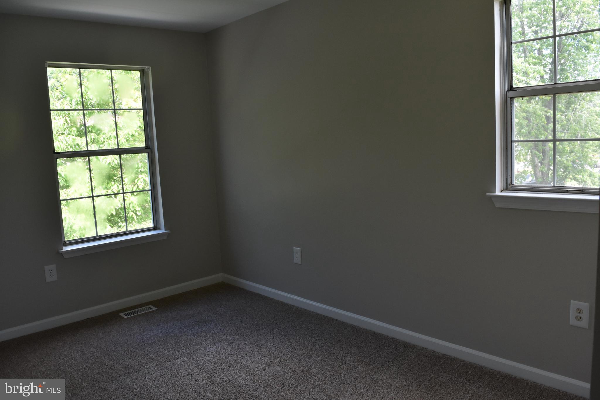 DALE CITY - Residential Lease