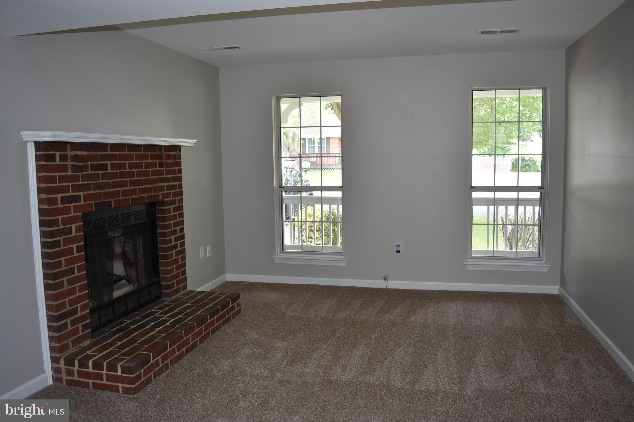 DALE CITY - Residential Lease