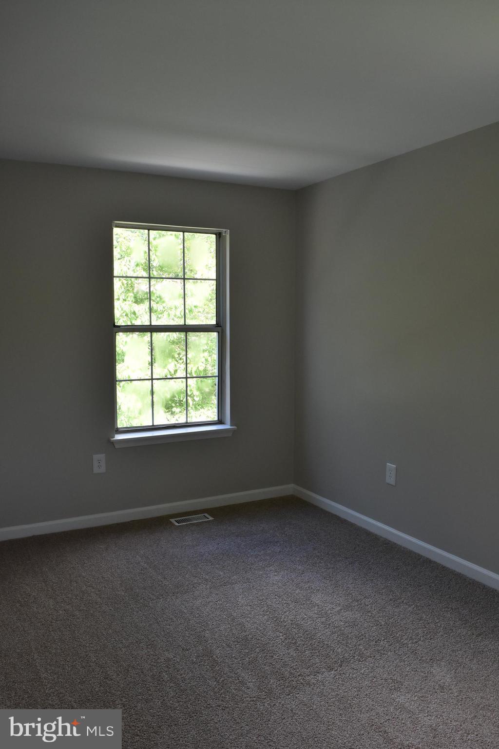 DALE CITY - Residential Lease