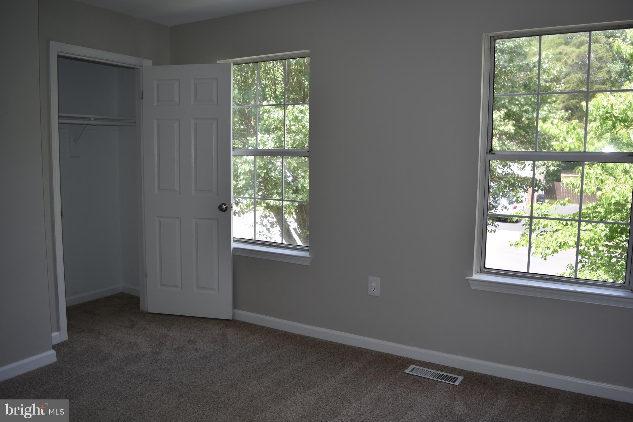 DALE CITY - Residential Lease