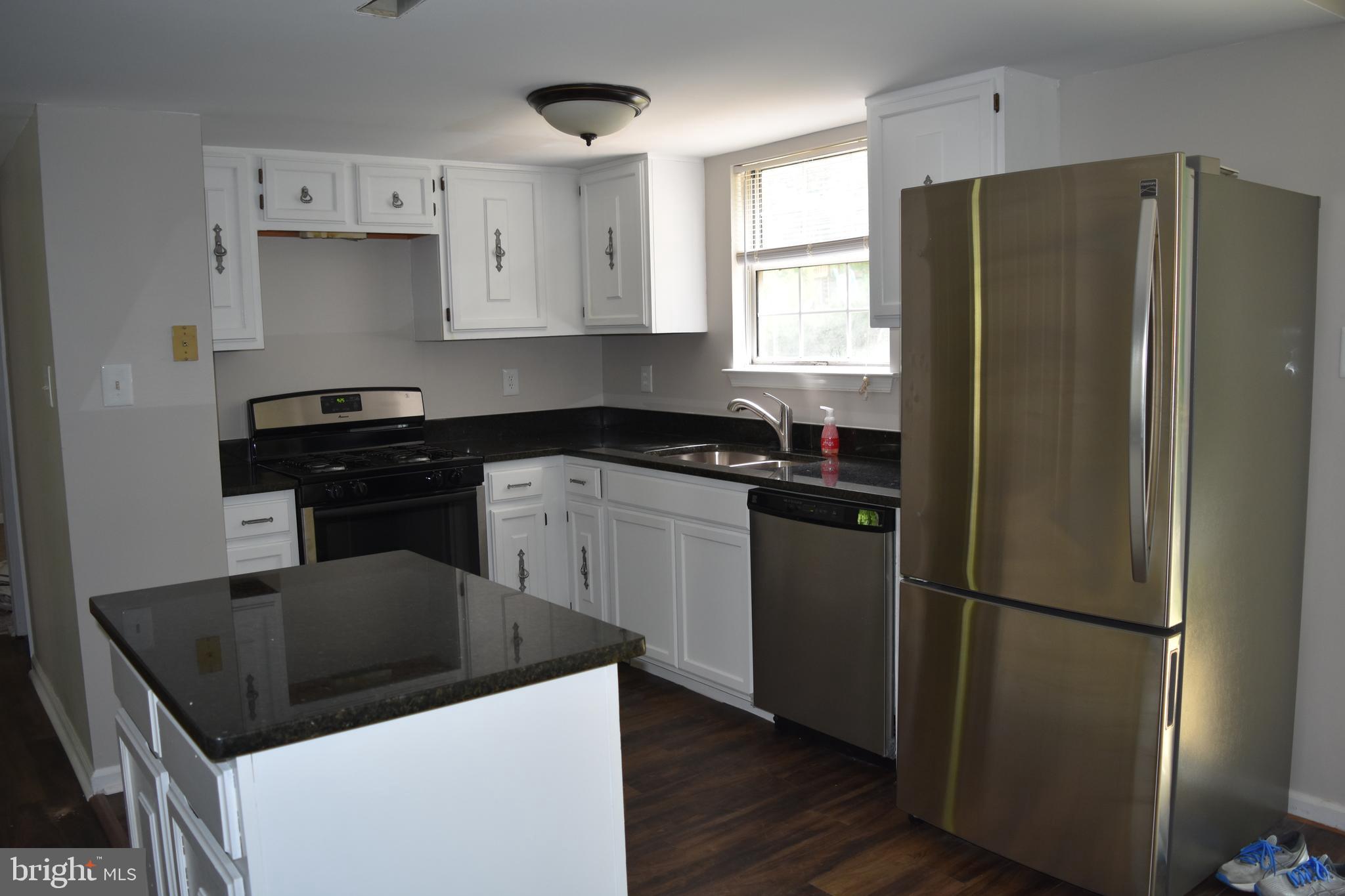 DALE CITY - Residential Lease